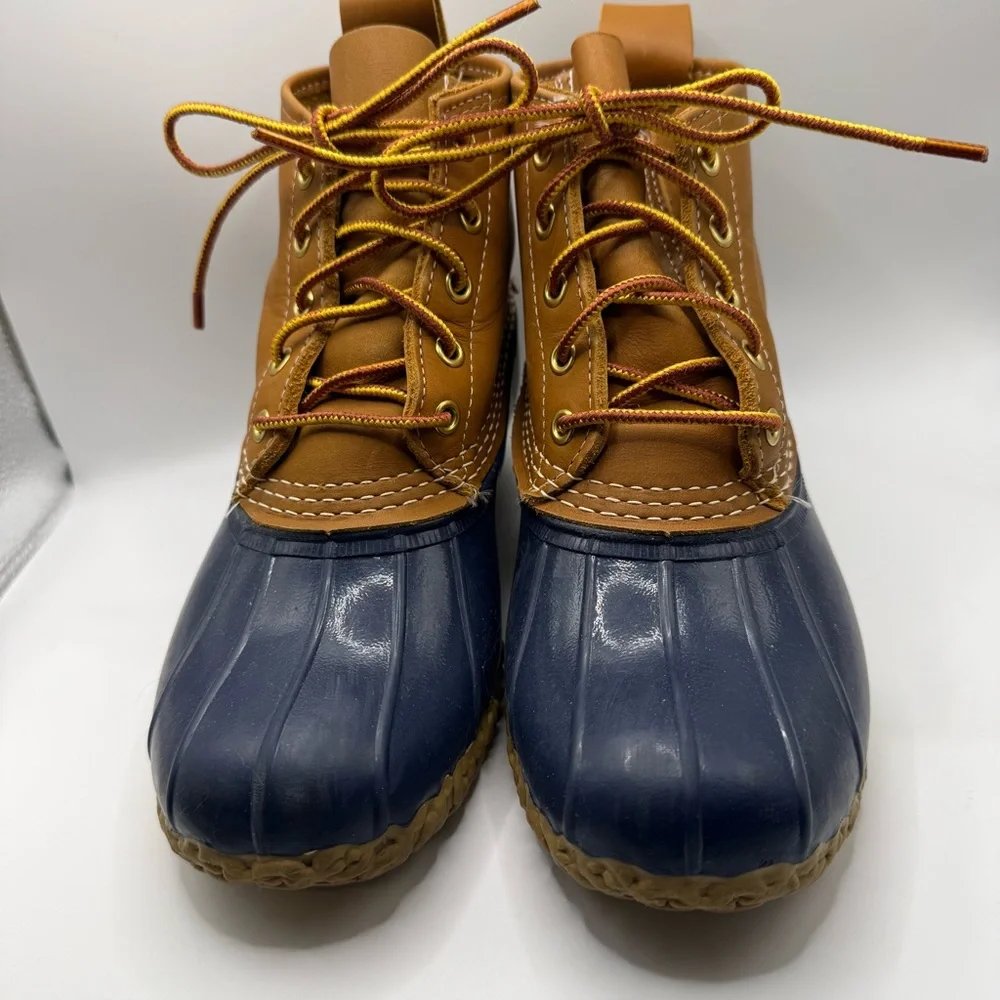 LL‎ Bean Boots Women’s Size 5W (A W) Like New Condition Unlined Navy Foot Rain